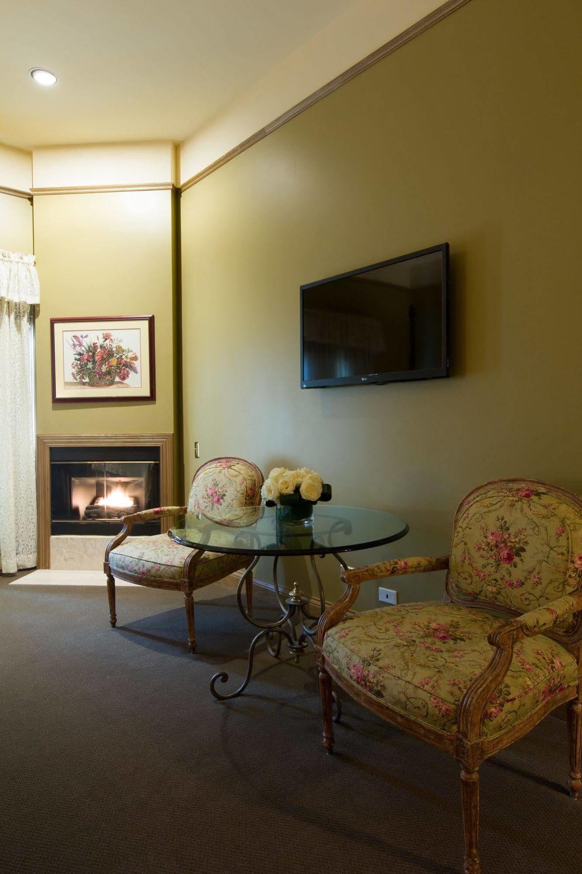 Herrington Inn & Spa Geneva Extérieur photo